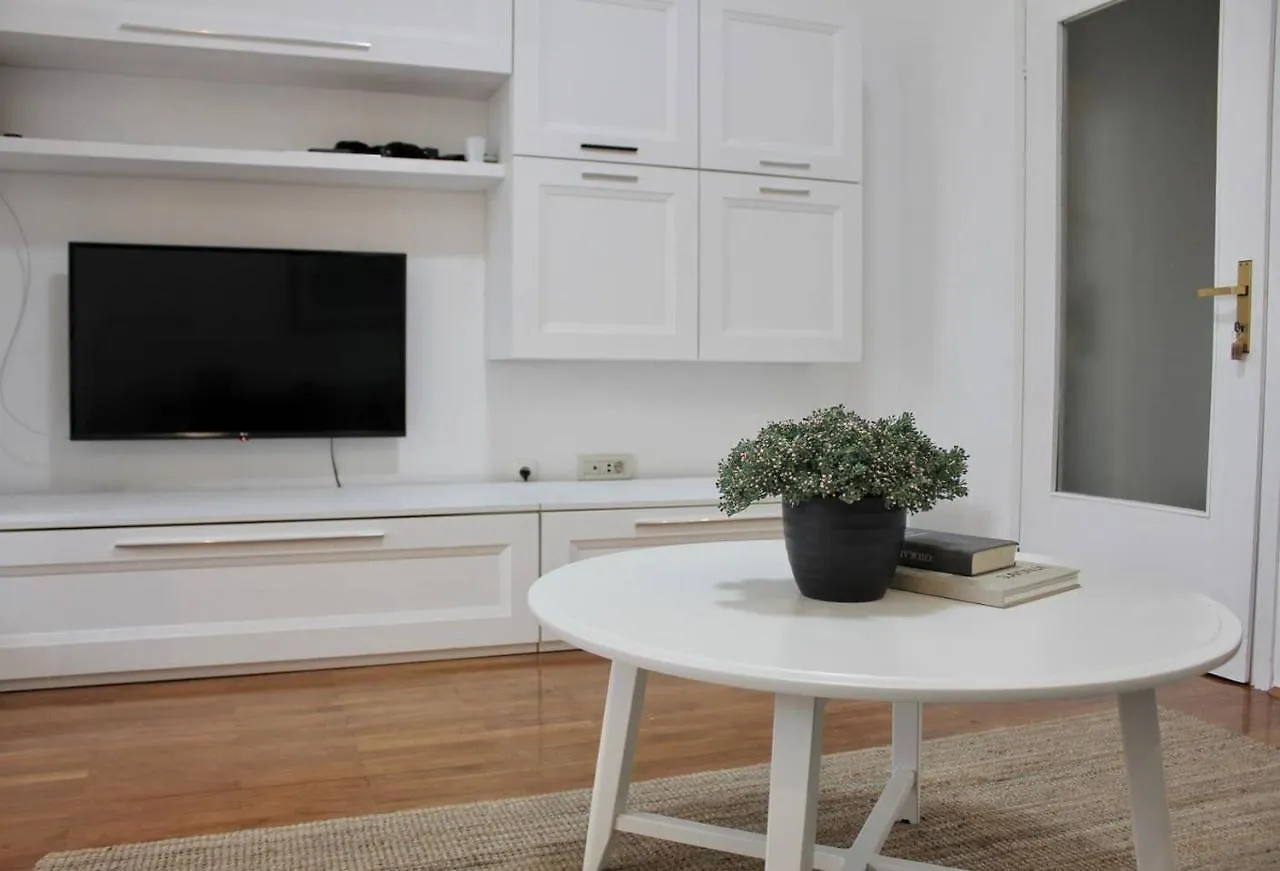 דירה אופטיה Boutique Villa Mia, Amazing Location With Parking